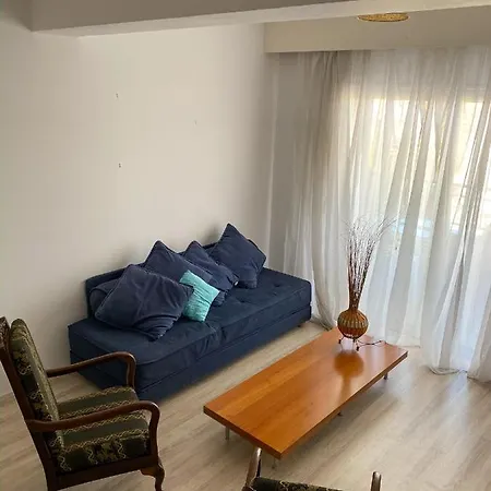 Apartment Summer Getaway: Stunning 1 Bedroom Apartment! Polis